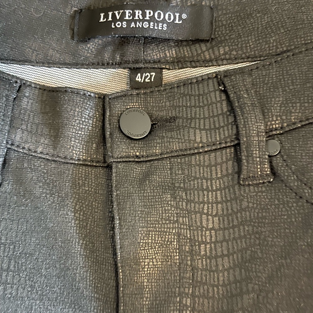 Liverpool Black Textured Women Jeans